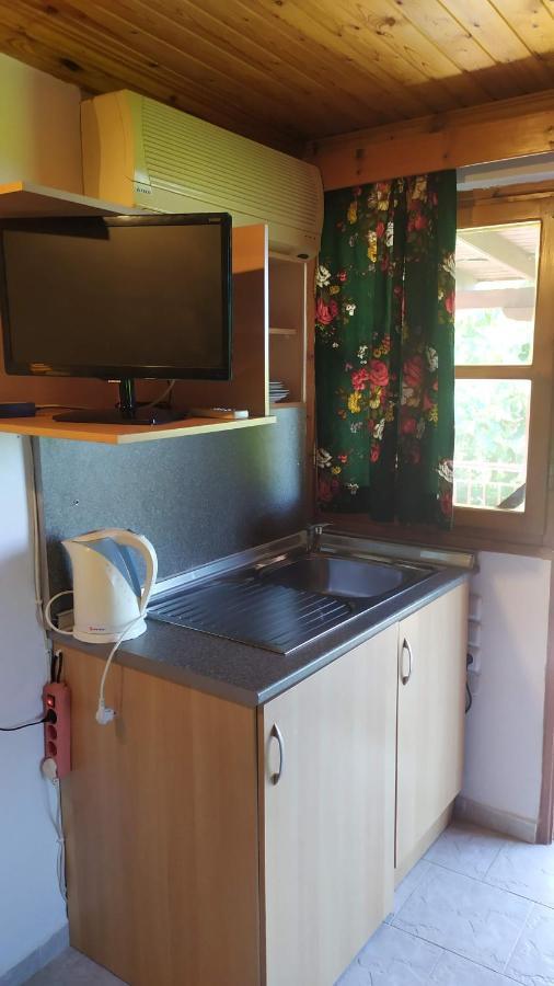 Aiolis Rooms Kamariotissa Екстер'єр фото