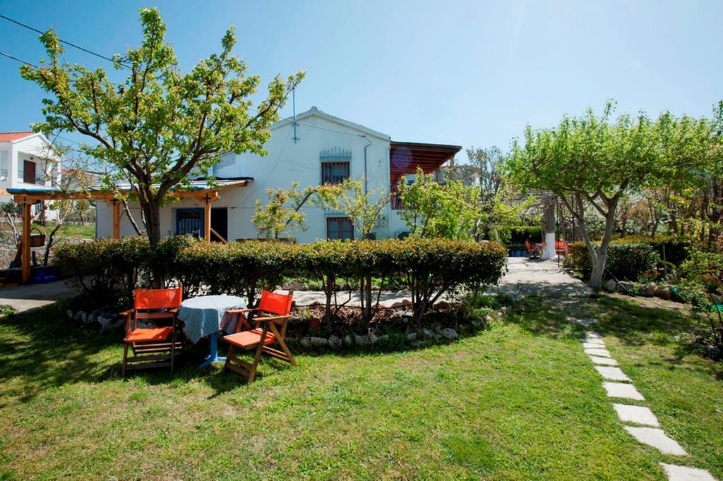 Aiolis Rooms Kamariotissa Екстер'єр фото